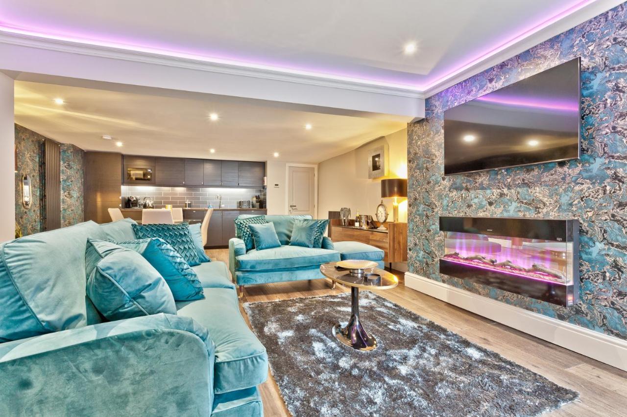The Mews Boutique Deluxe Apartments, Sleep 2-6 People , Central Location, Free Parking ويندرمير المظهر الخارجي الصورة